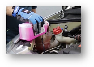 Posso utilizar somente o aditivo concentrado no sistema de arrefecimento?